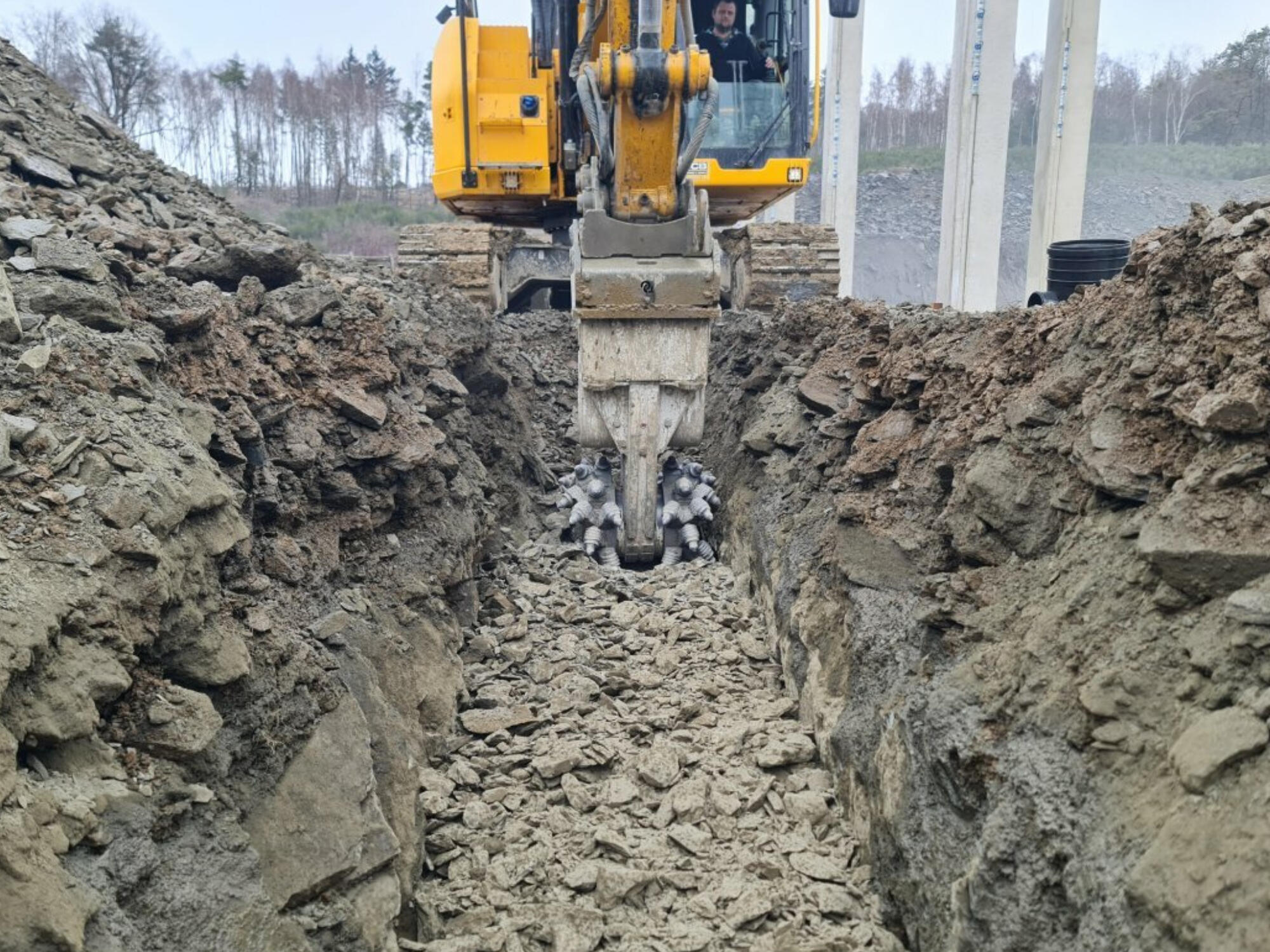 CALGARY TRENCHING & BACKFILLING CALGARY TRENCHING & BACKFILLING